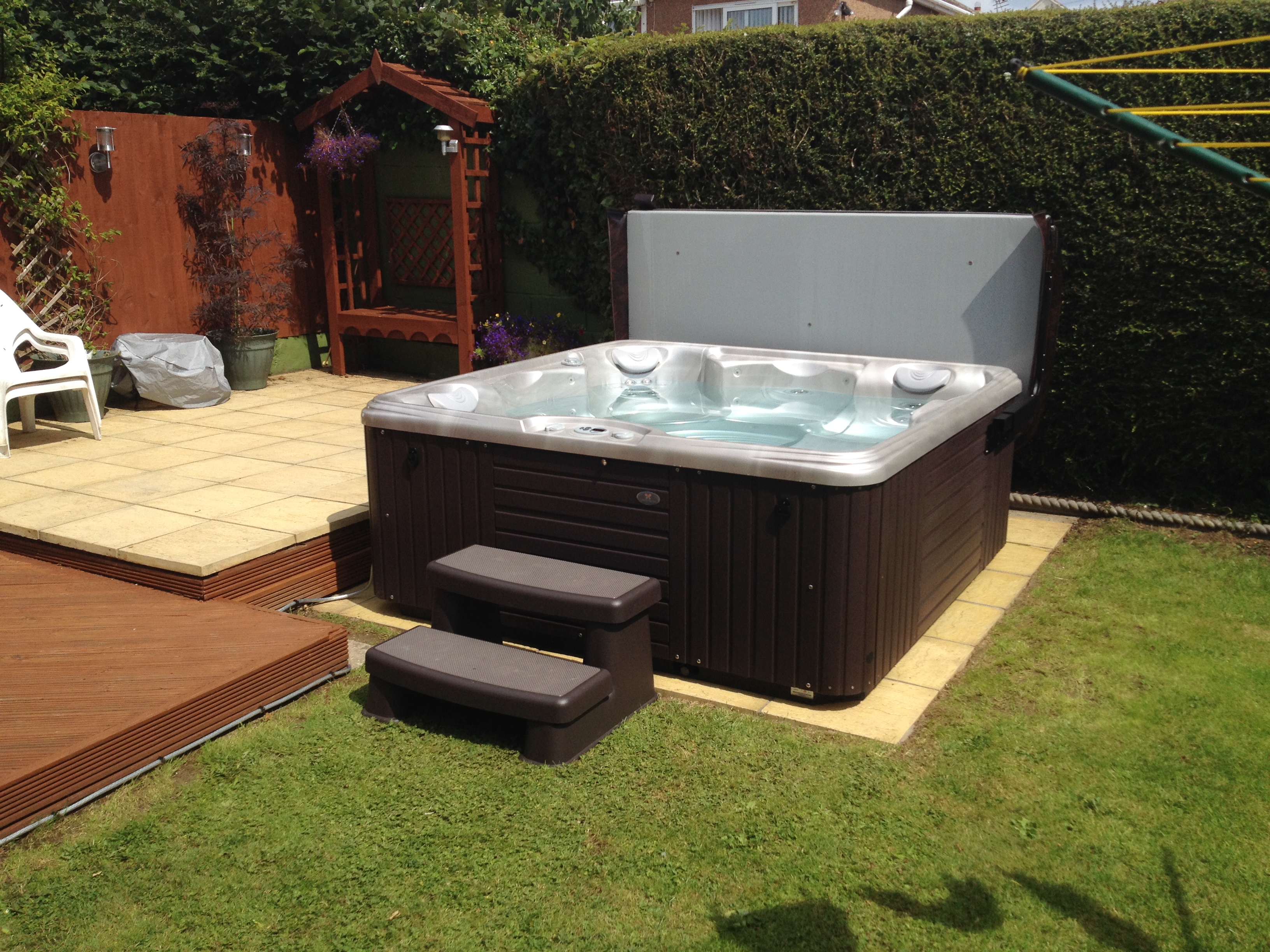 Caldera Hot Tub Bridgend, south Wales