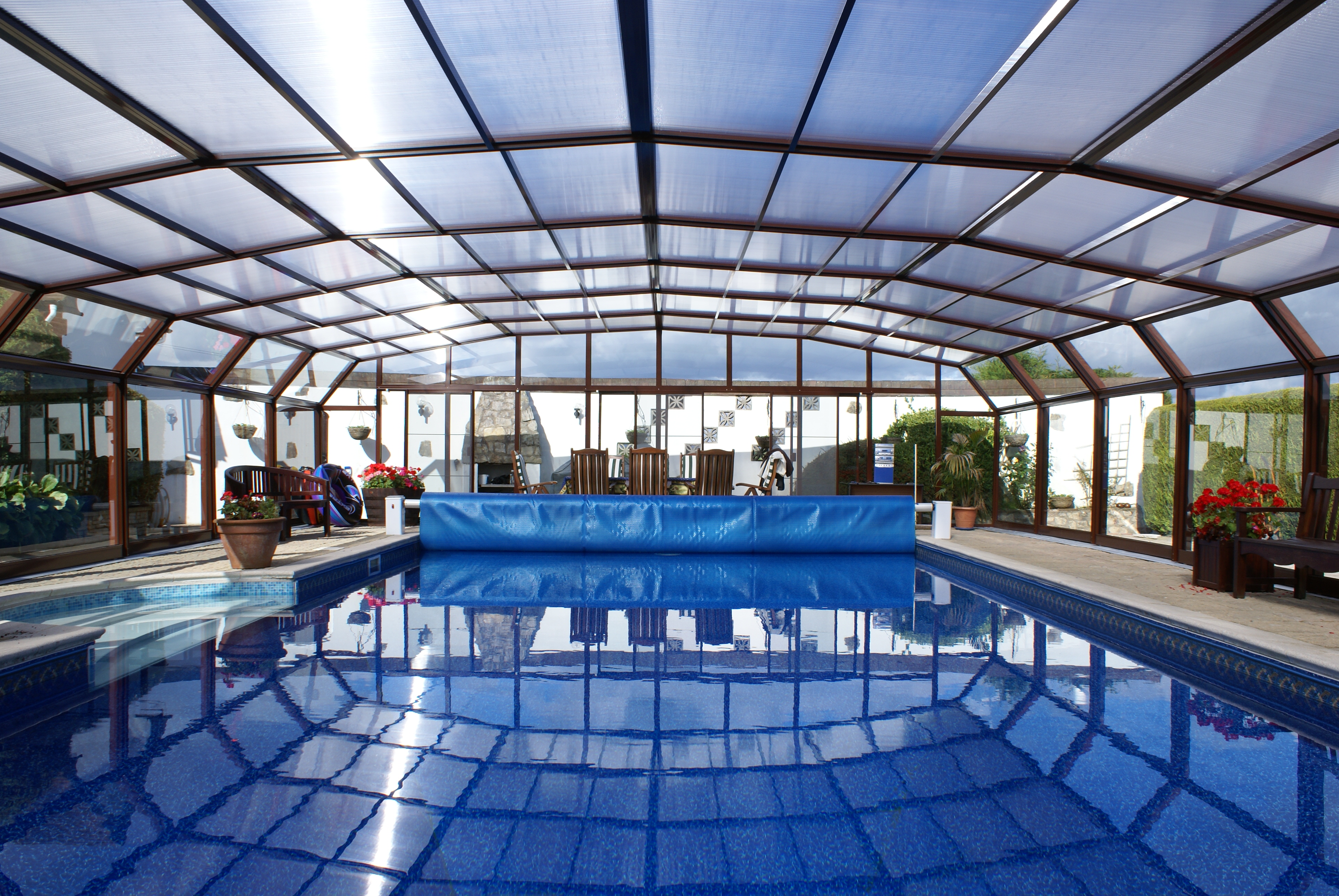 Telescopic-Enclosure-Liner-Wales 5.JPG