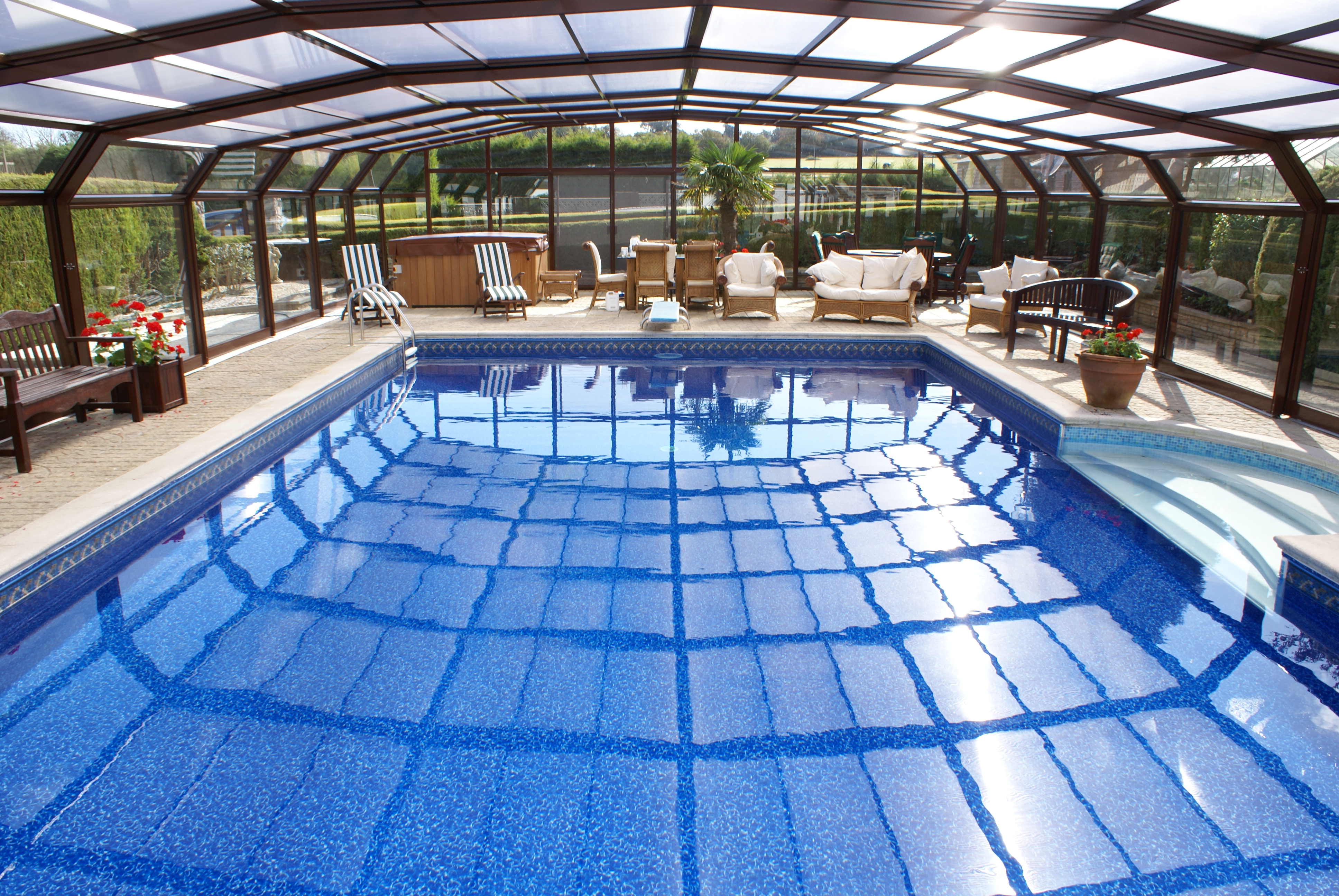 Telescopic Pool Enclosure and Liner, Cowbridge Wales