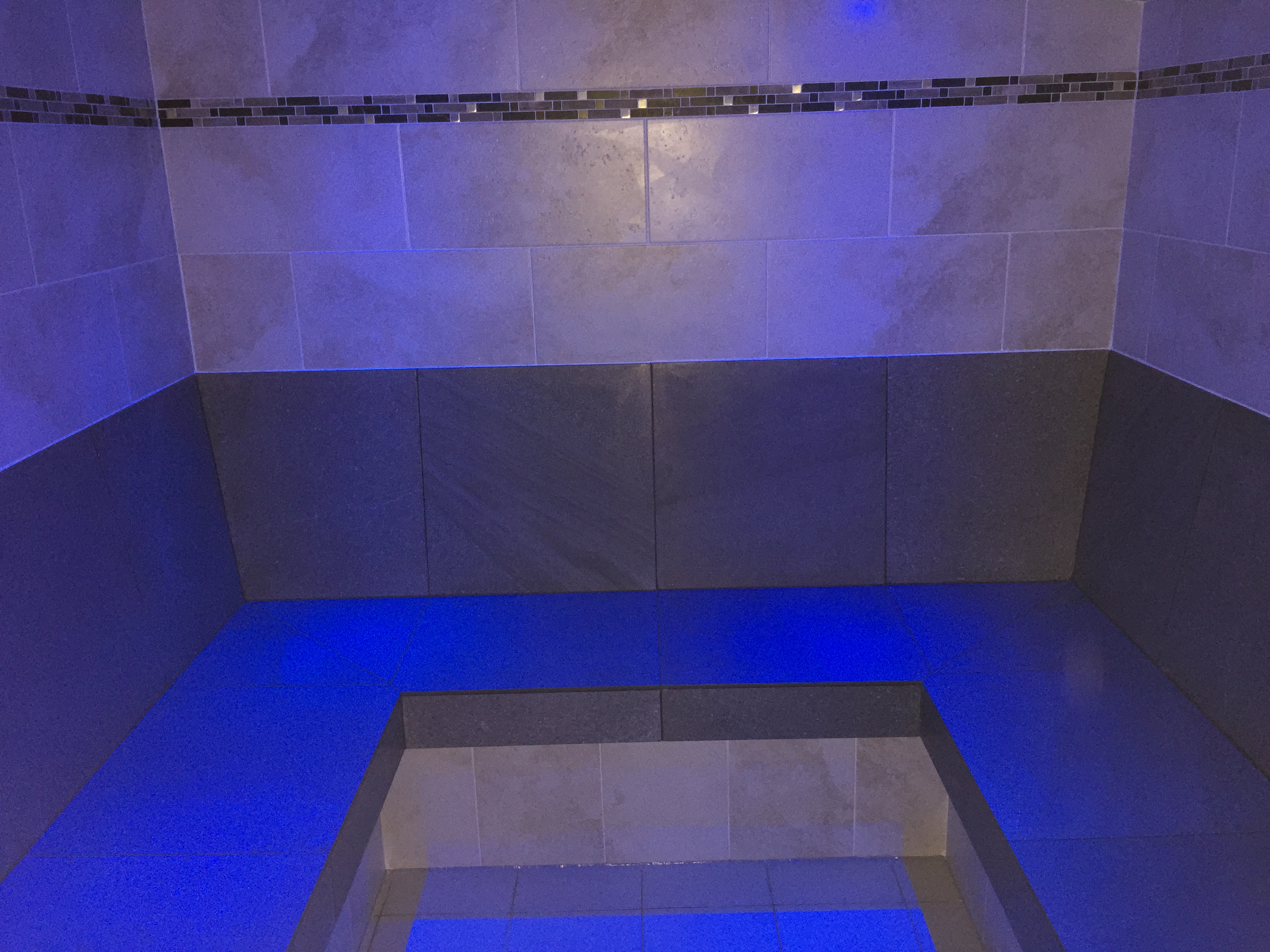 Commerical-Tiled-Steam-Room 2.JPG