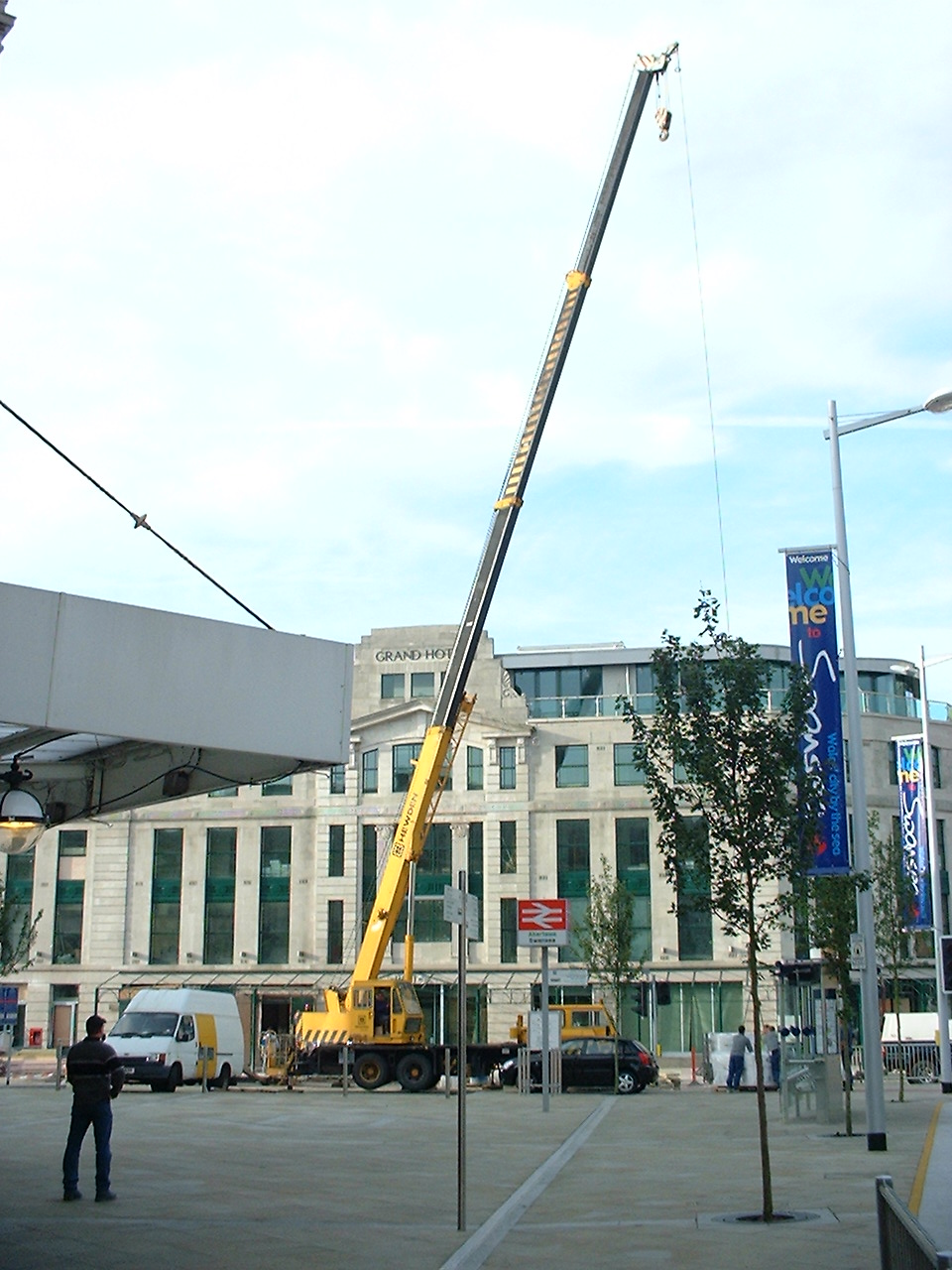 Commercial-spa-steam-rooom-heated-loungers-curved-showers-hottubs-marquis 9.JPG