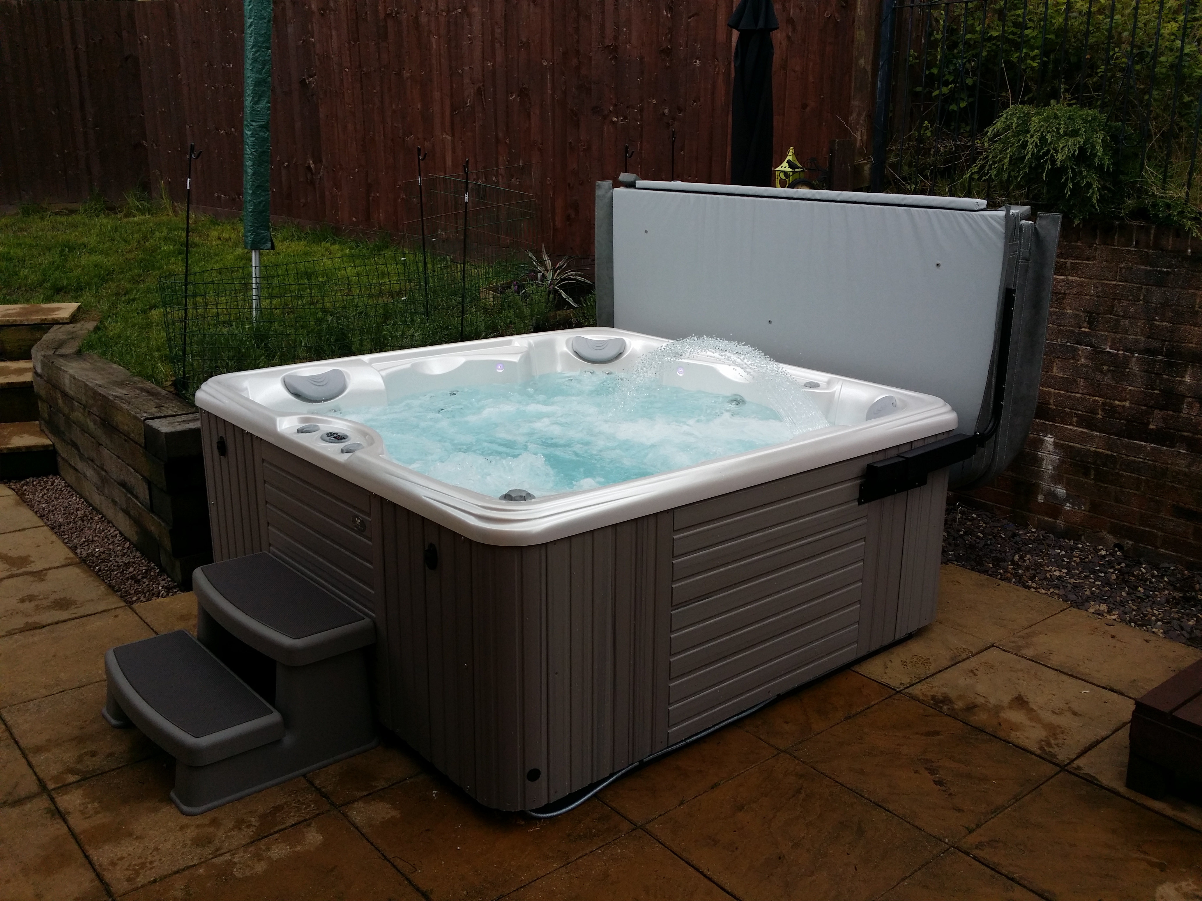 Caldera Marino Hot Tub Tonyrefail, south Wales