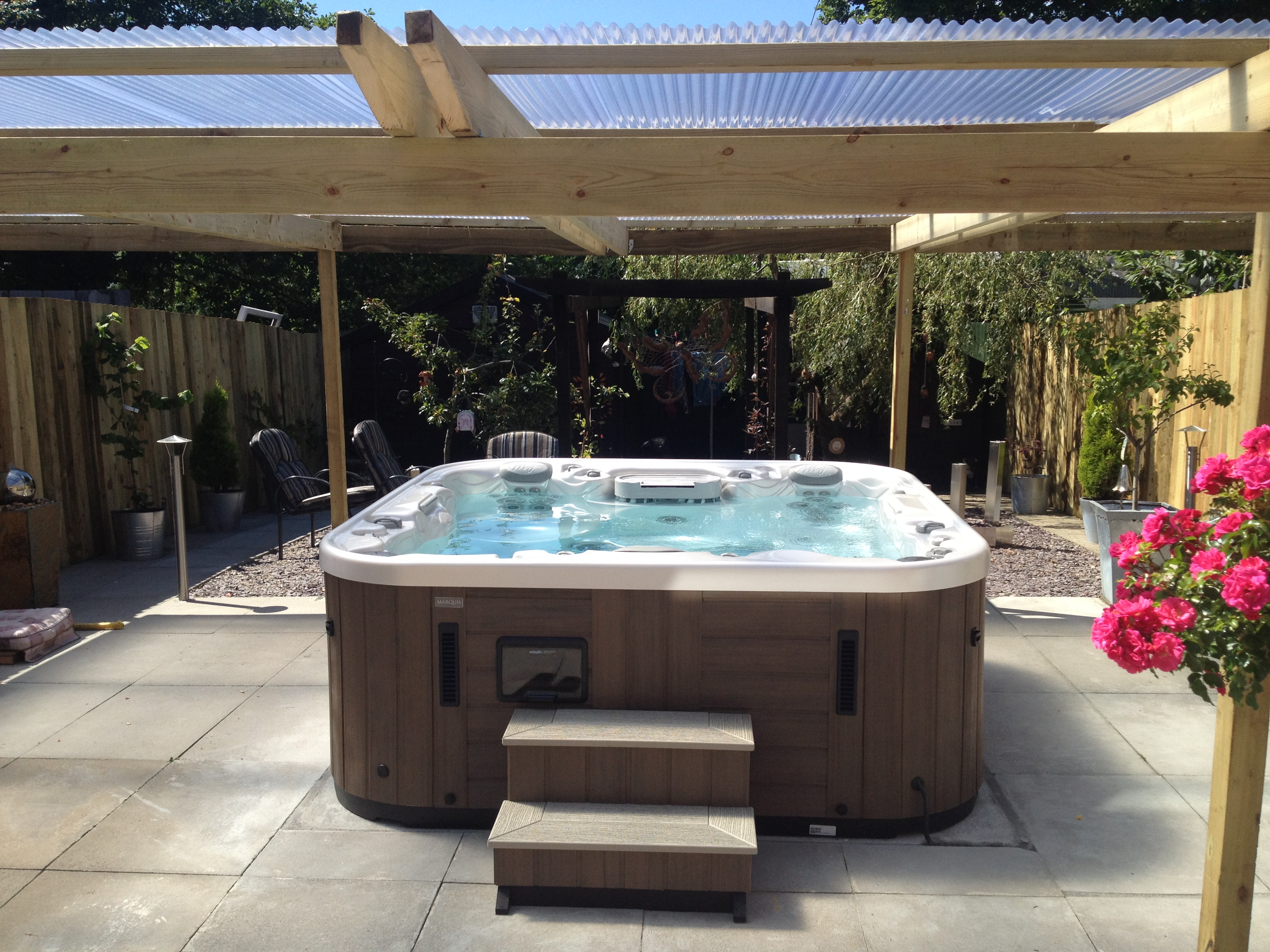 Marquis-spa-hottub-maesteg.jpg