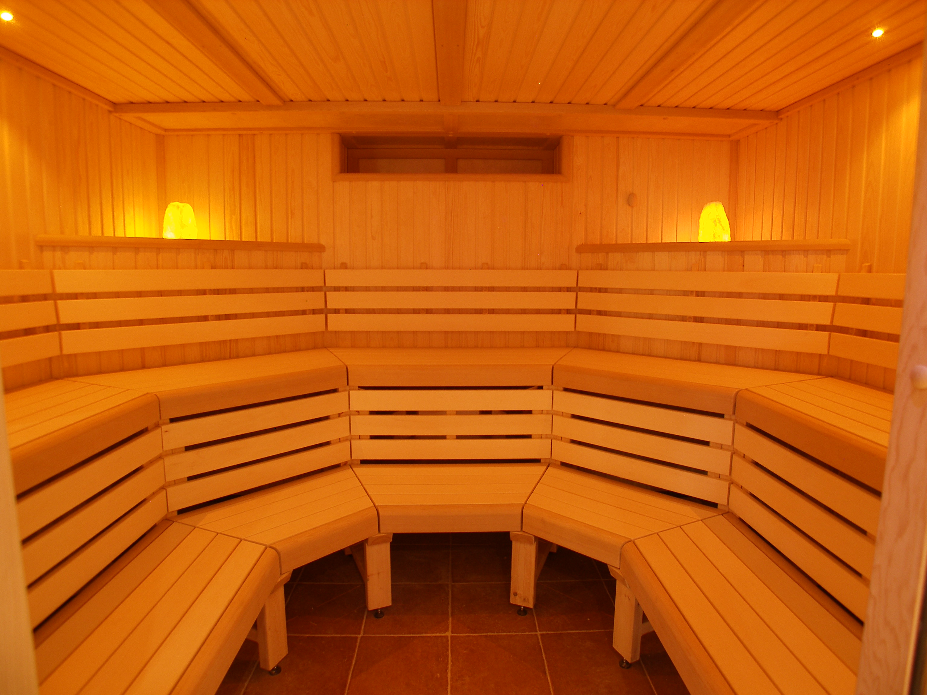 Commercial-sauna-hidden-heater (10).jpg