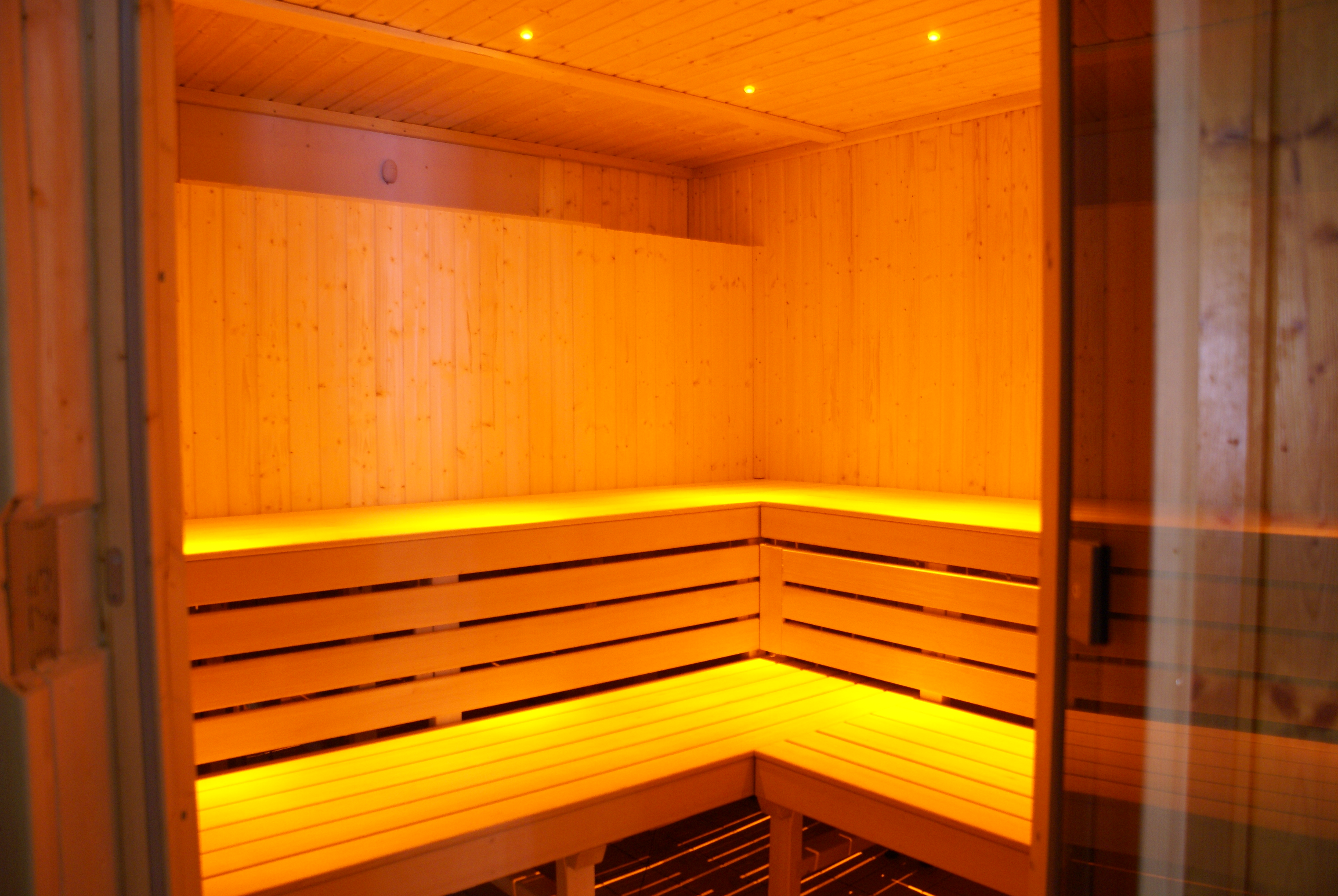 Commercial-sauna-hidden-heater (7).JPG
