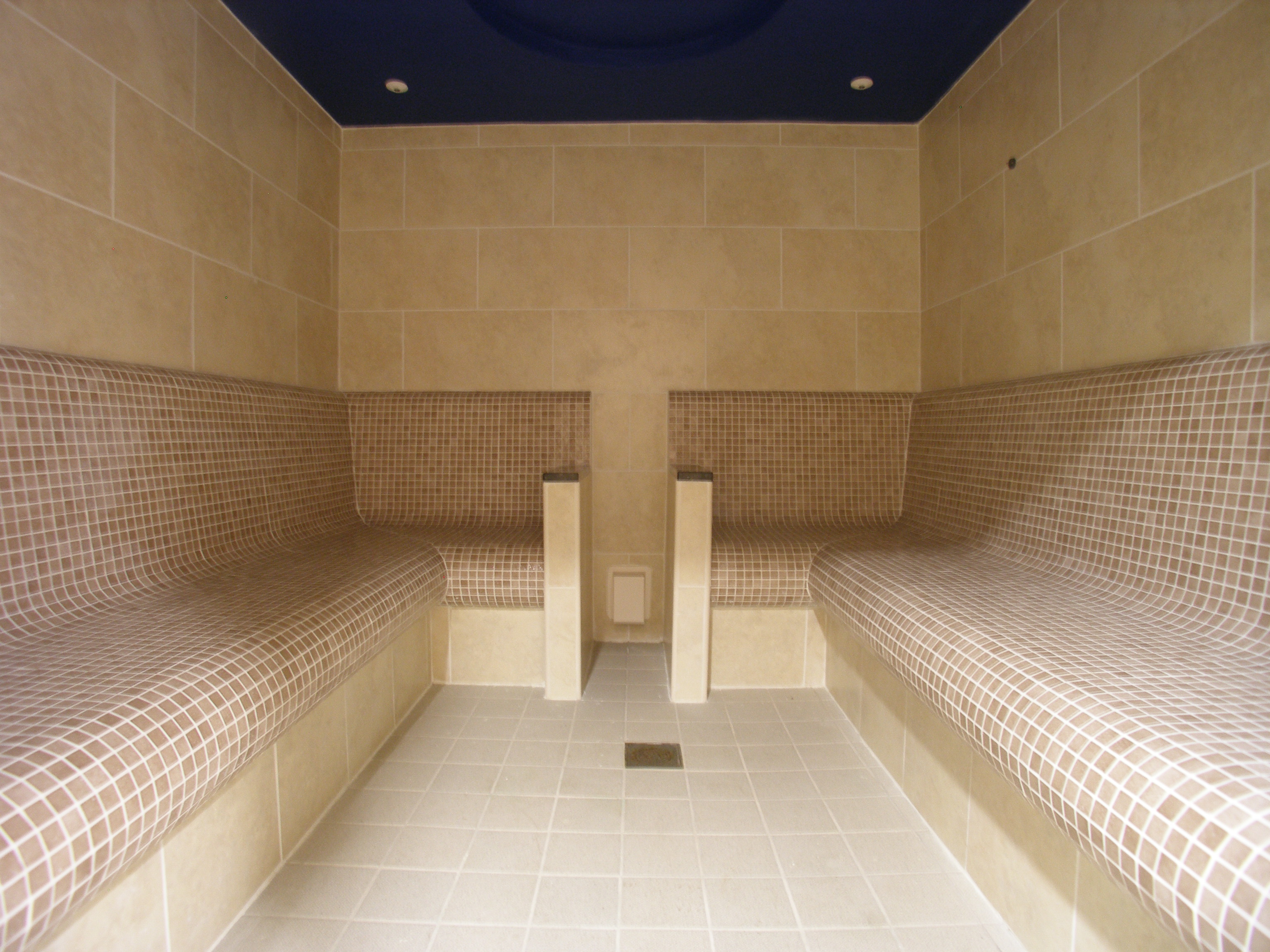 Commercial-steam-room-tiled (4).JPG