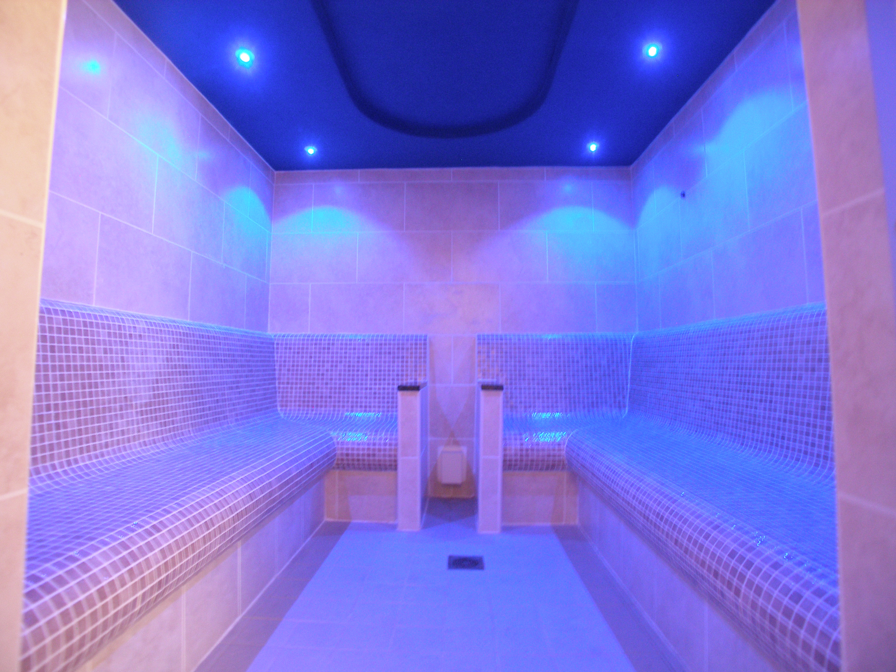 Commercial-steam-room-tiled (6).JPG