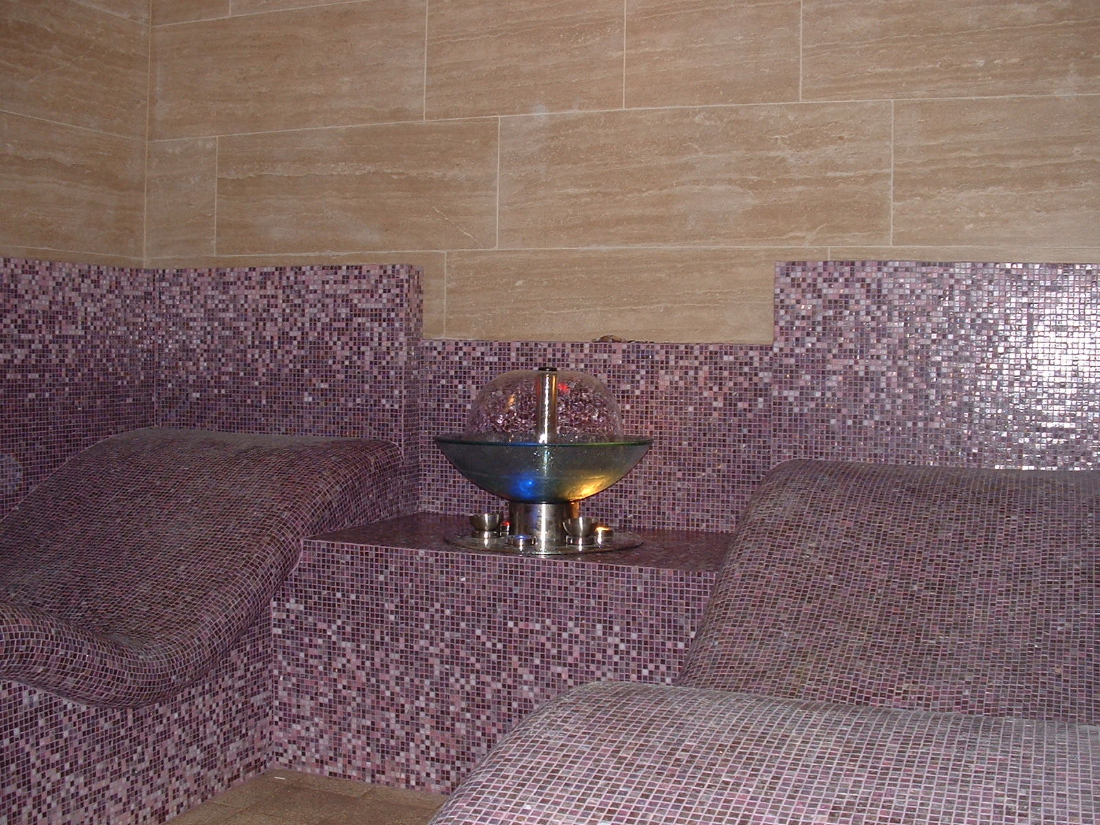 Steam-room-tiled-commercial-bespoke (5).JPG