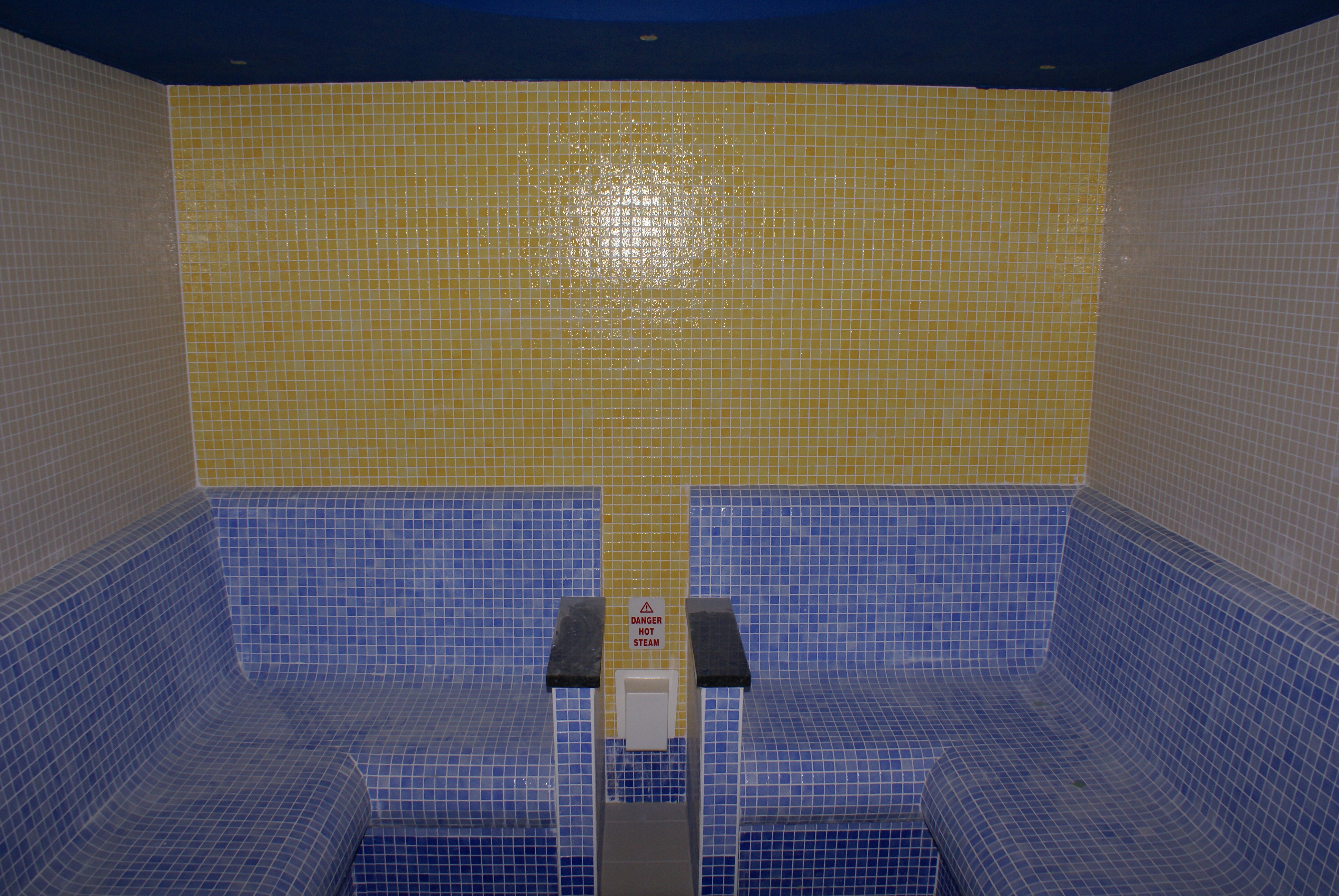 Steam-room-tiled-commercial-bespoke (11).JPG