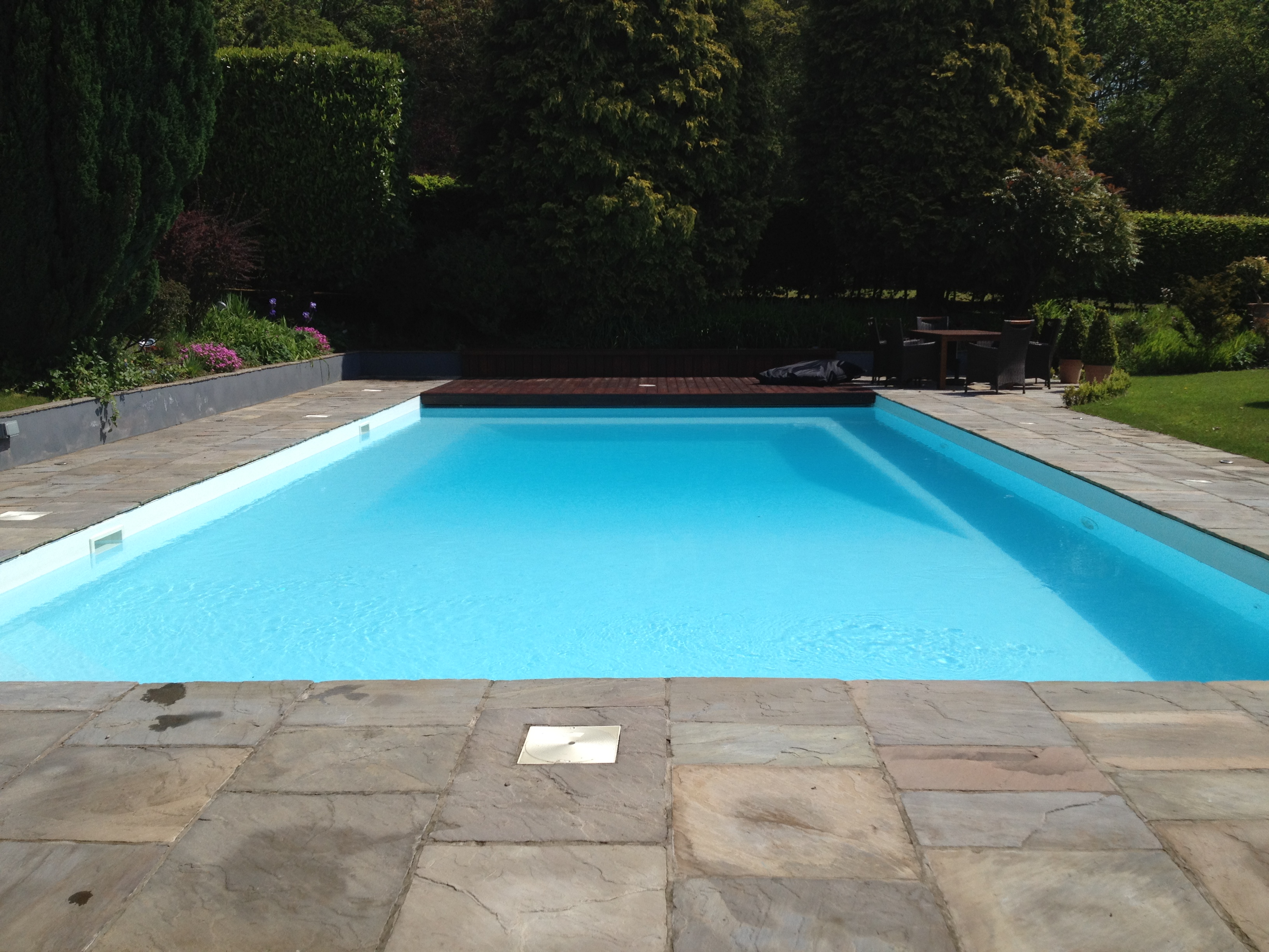onsite-alkorplan-liner-pool-outdoor-refurbishment-chepstow-roldeck.jpg