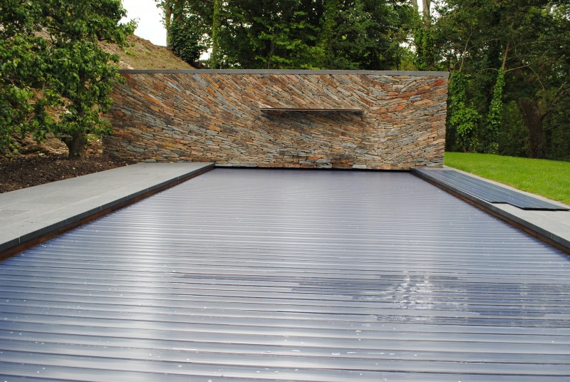 Outdoor-pools-liner-tiled-auromatic-slatted-safety-covers (9).JPG