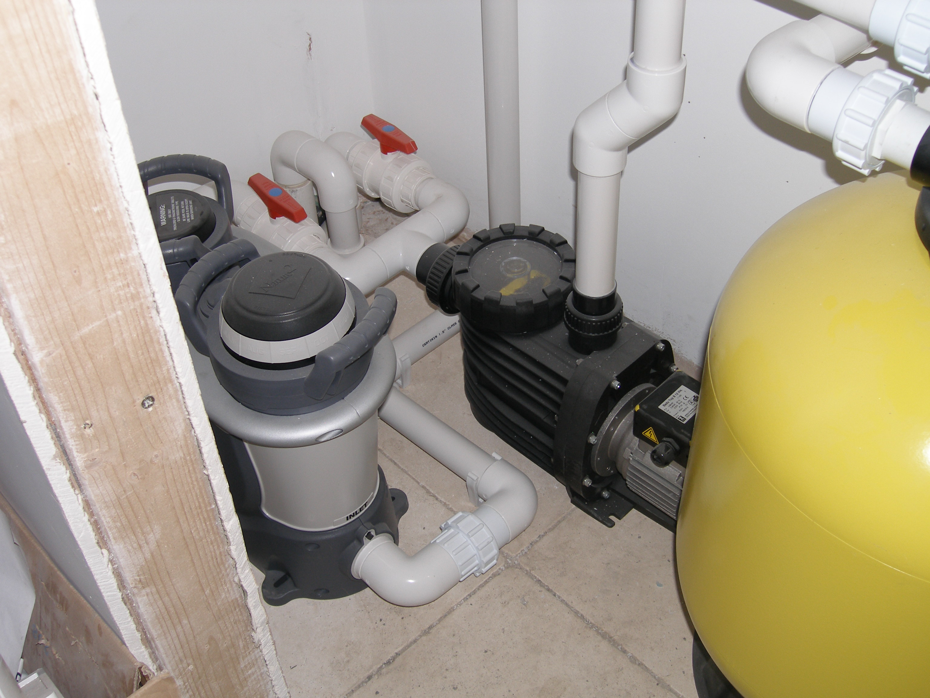 indoor-hydrotherapy-pool-badujet-tiled (2).JPG