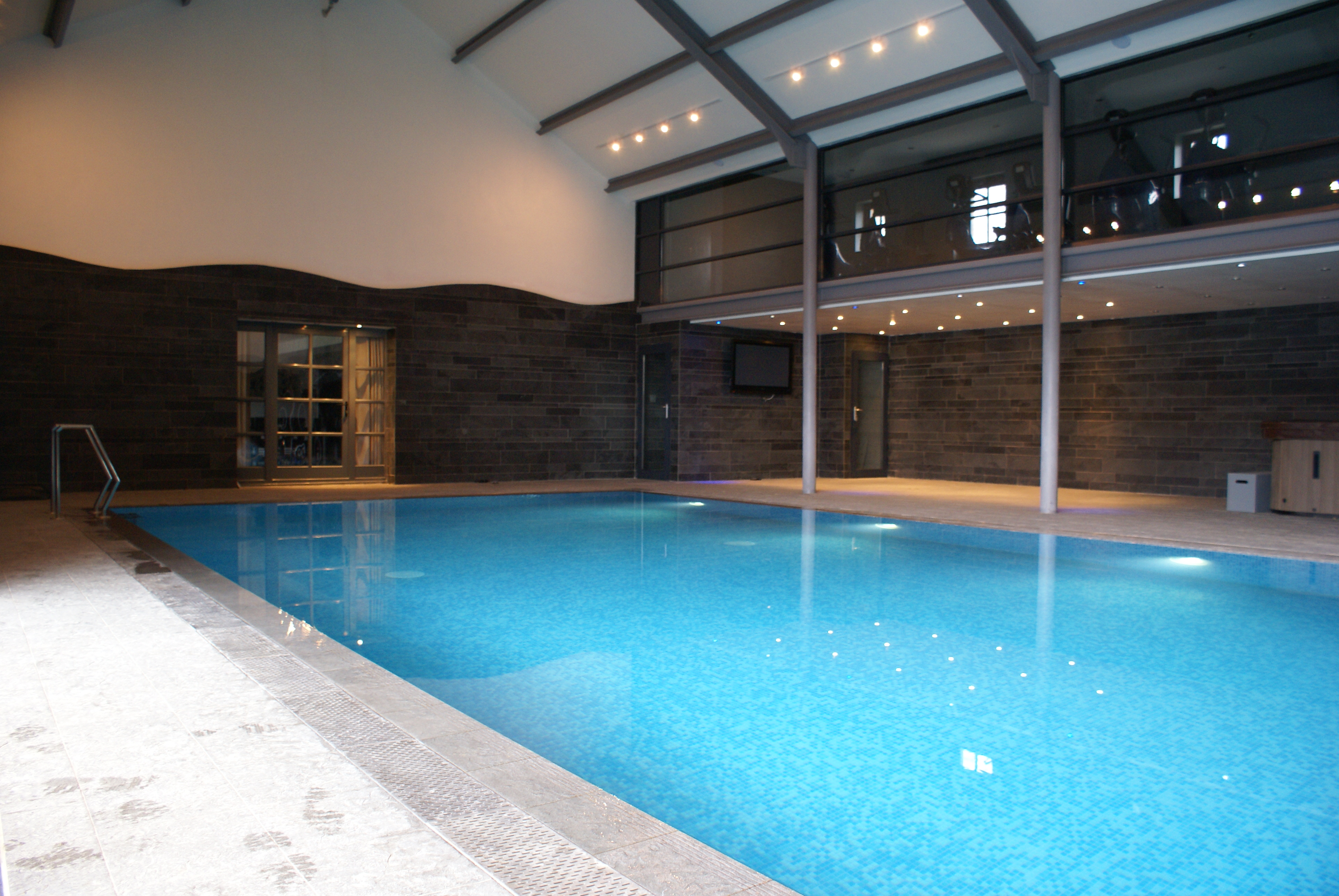 Indoor Deck Level Tiled Pool