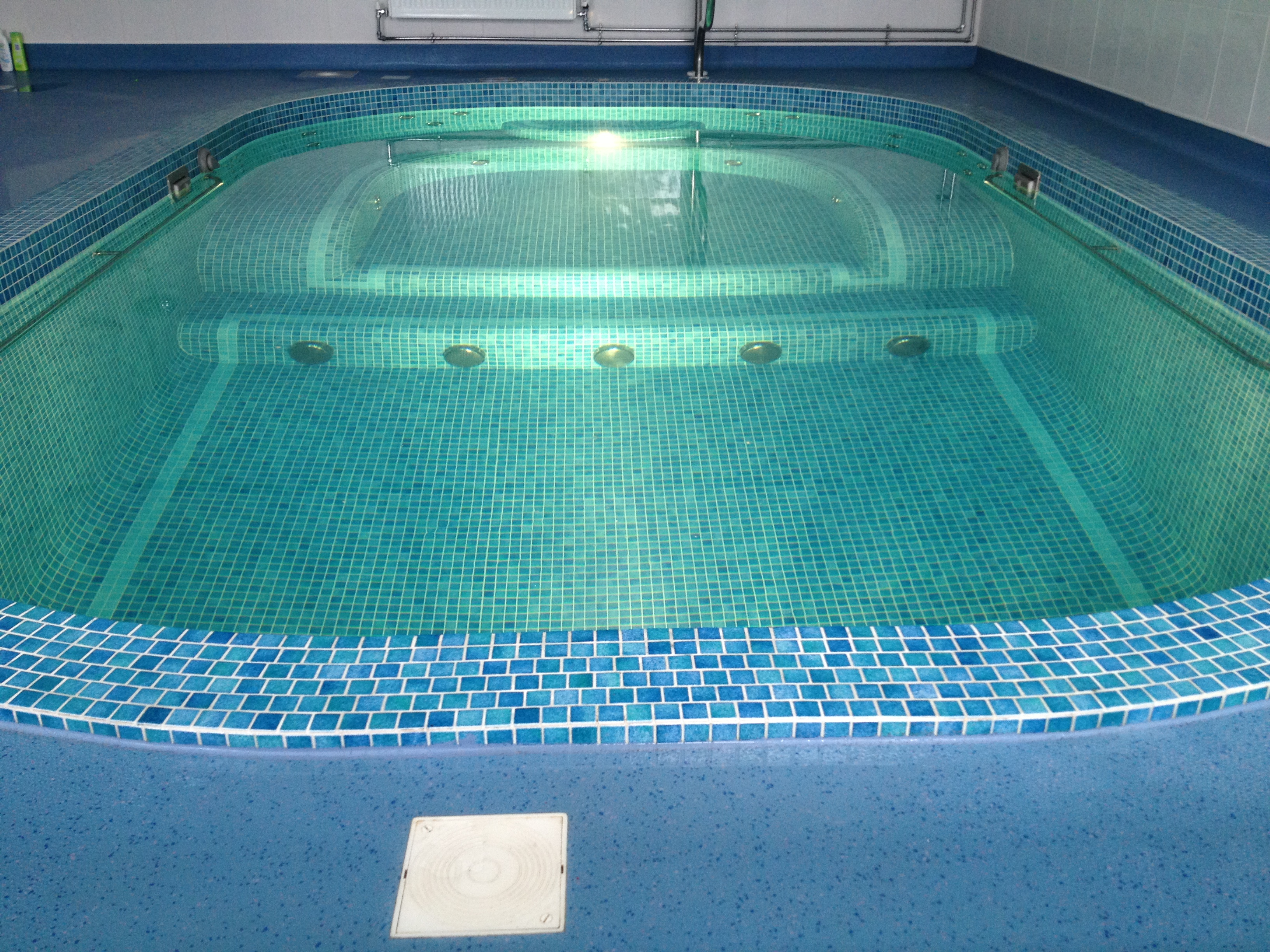 Hydrotherapy-pools-spas (2).jpg