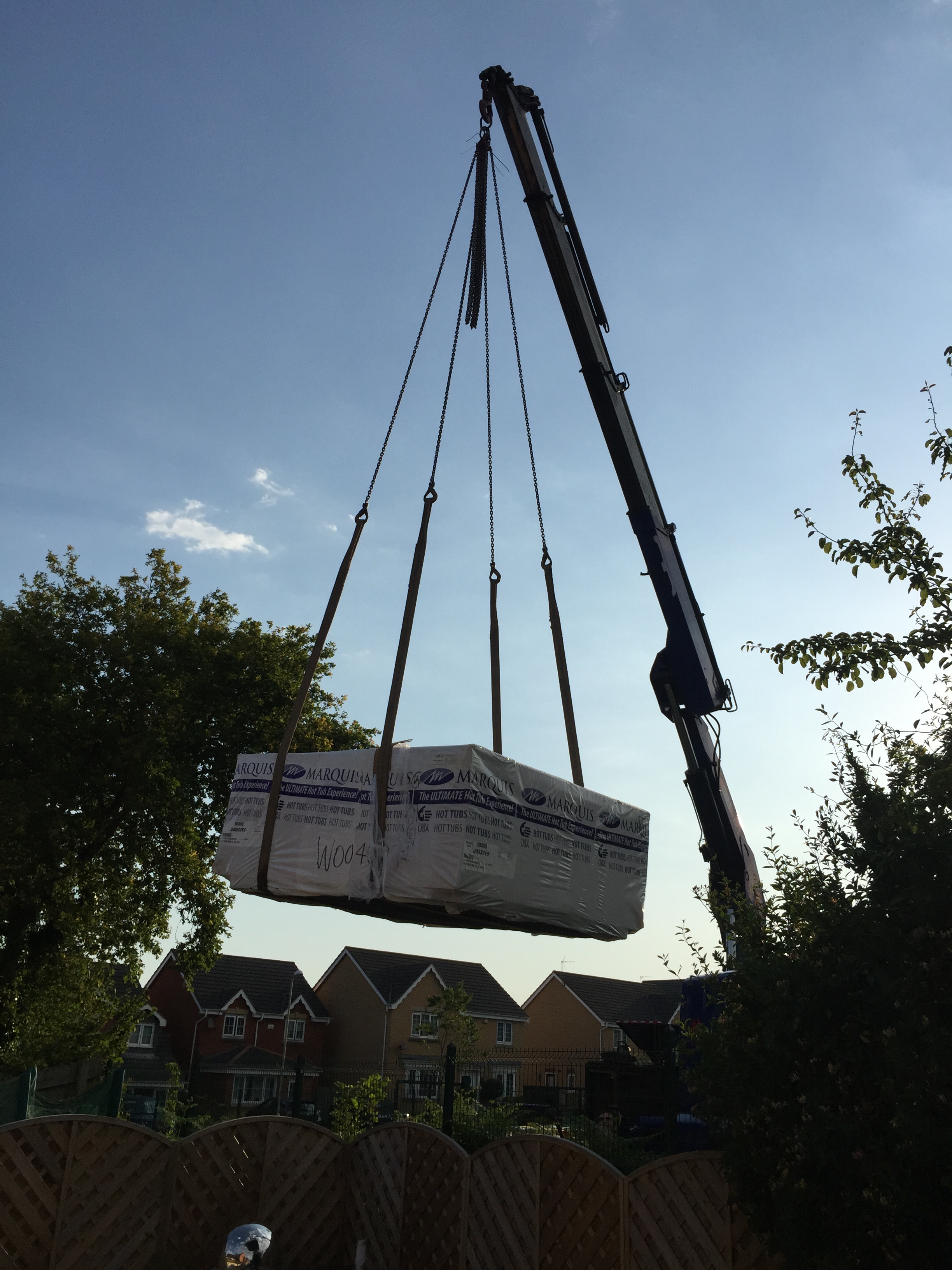 Marquis-eseries-545-hottub-spa-hot-tub-llantrisant-miskin-hiab (2).JPG