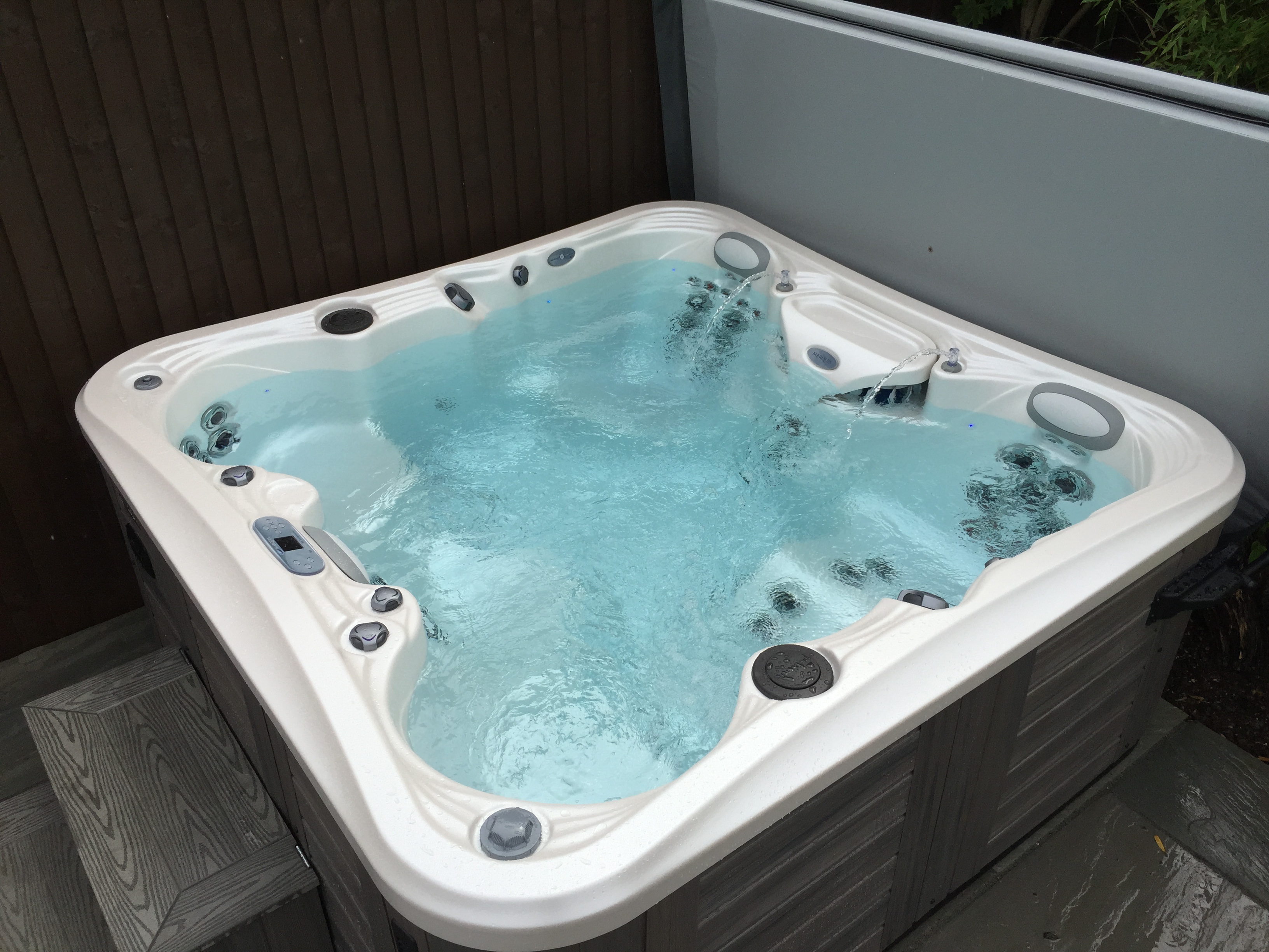 Marquis-spa-epic-ultimate-Bridgend-Wales-cameo-ash (12).JPG